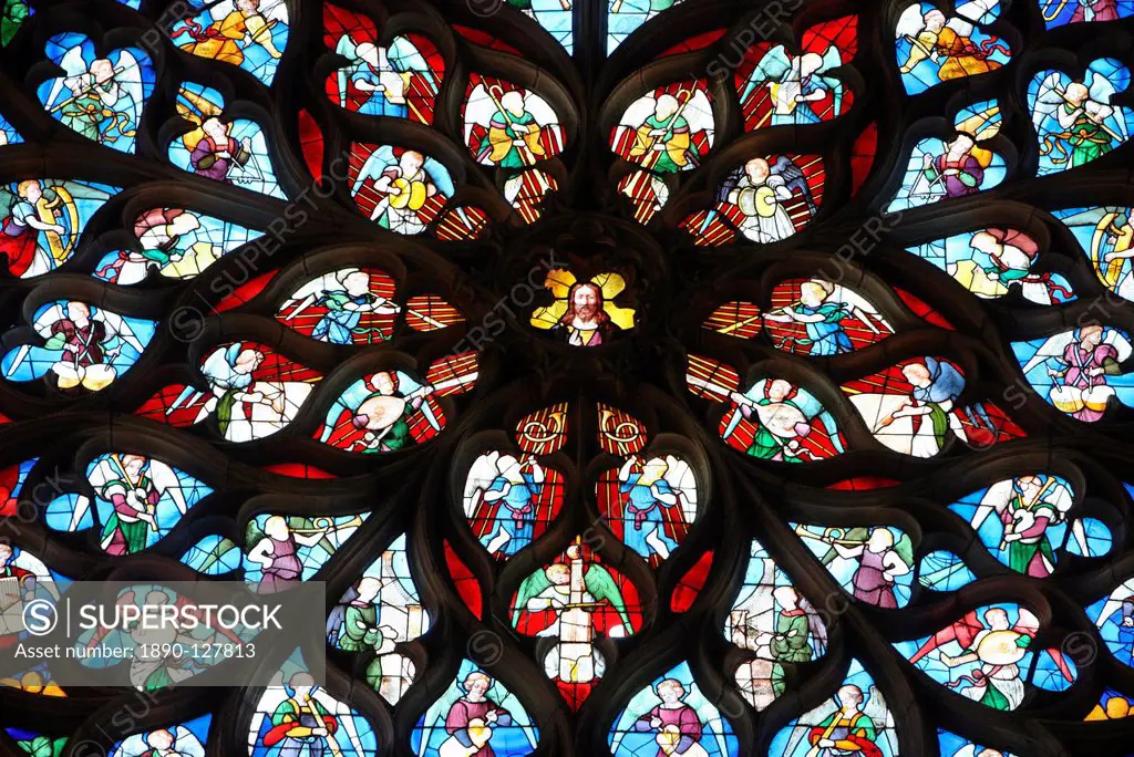 Rose window, St. Stephen´s Cathedral, Sens, Yonne, Burgundy, France, Europe