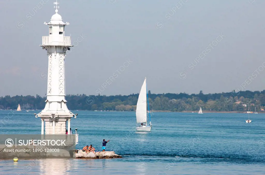 Leman Lake lighthouse, Lake Geneva, Geneva, Switzerland, Europe