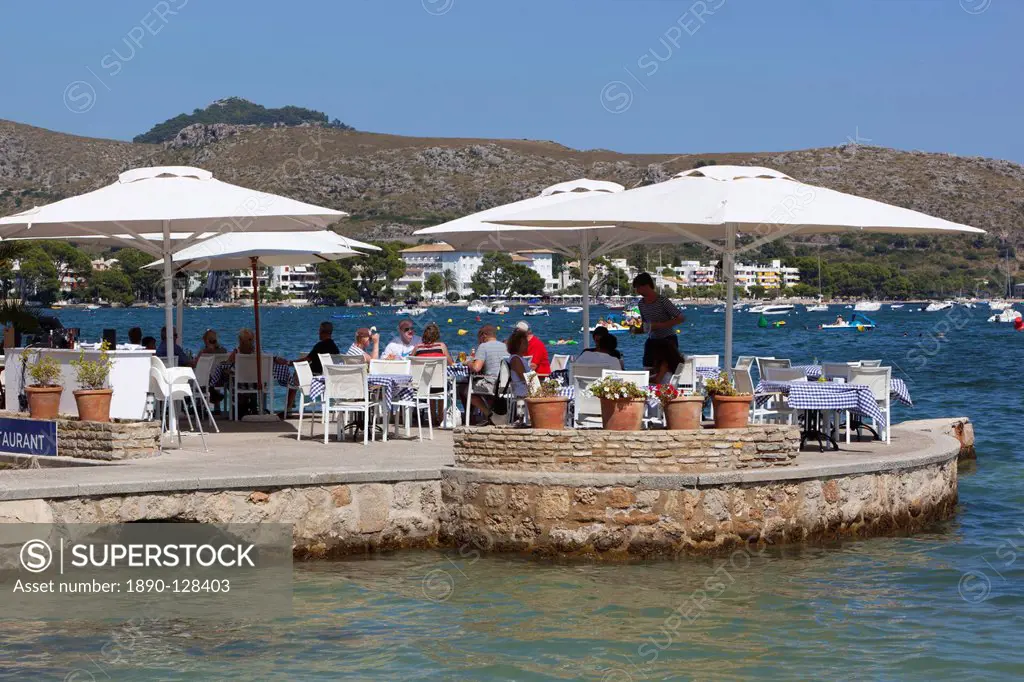Waterfront restaurant, Port de Pollenca Puerto Pollensa, Mallorca Majorca, Balearic Islands, Spain, Mediterranean, Europe