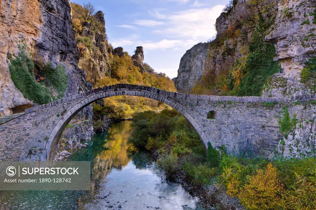 The 18th century Kokoris packhorse bridge, near Kipi in autumn, Epirus, Greece, Europe