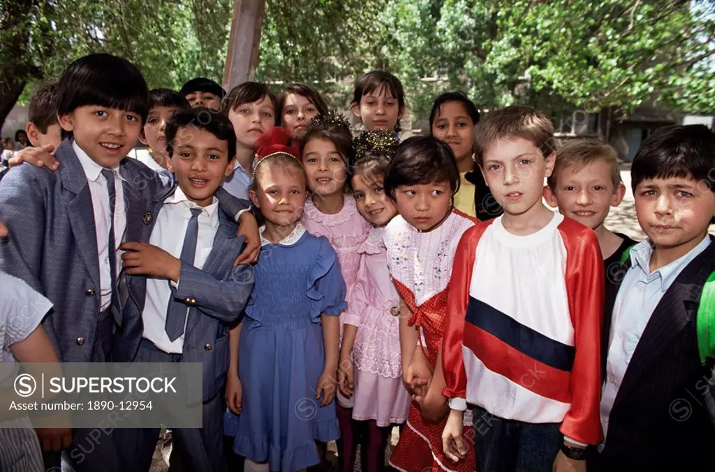 School children from various ethnic backgrounds, Samarkand, Uzbekistan, Central Asia, Asia