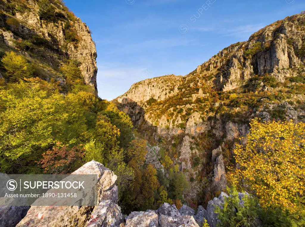 Mezaria Gorge in autumn, Zagoria, Epirus, Greece, Europe