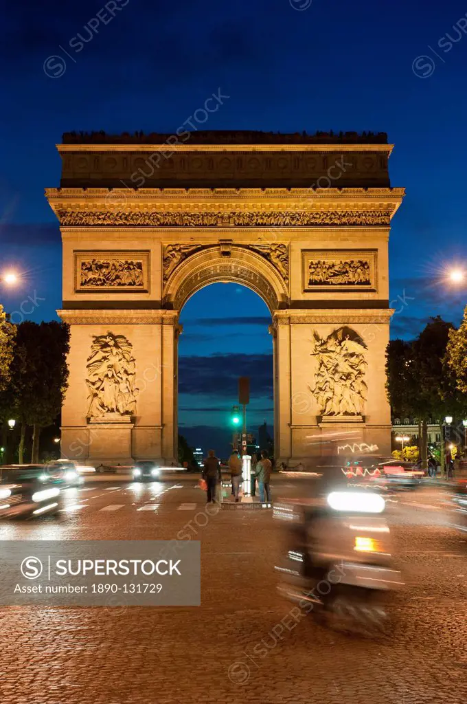 Traffic around Arc de Triomphe, Avenue des Champs Elysees, Paris, France, Europe