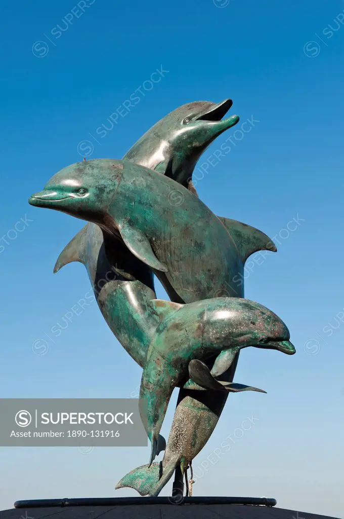 The Friendship Fountain sculpture on the Malecon, Puerto Vallarta, Jalisco, Mexico, North America