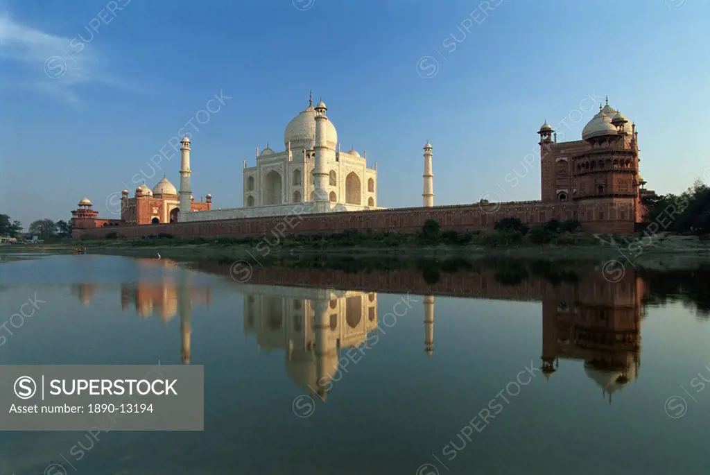 Taj Mahal, UNESCO World Heritage Site, Agra, Uttar Pradesh state, India, Asia