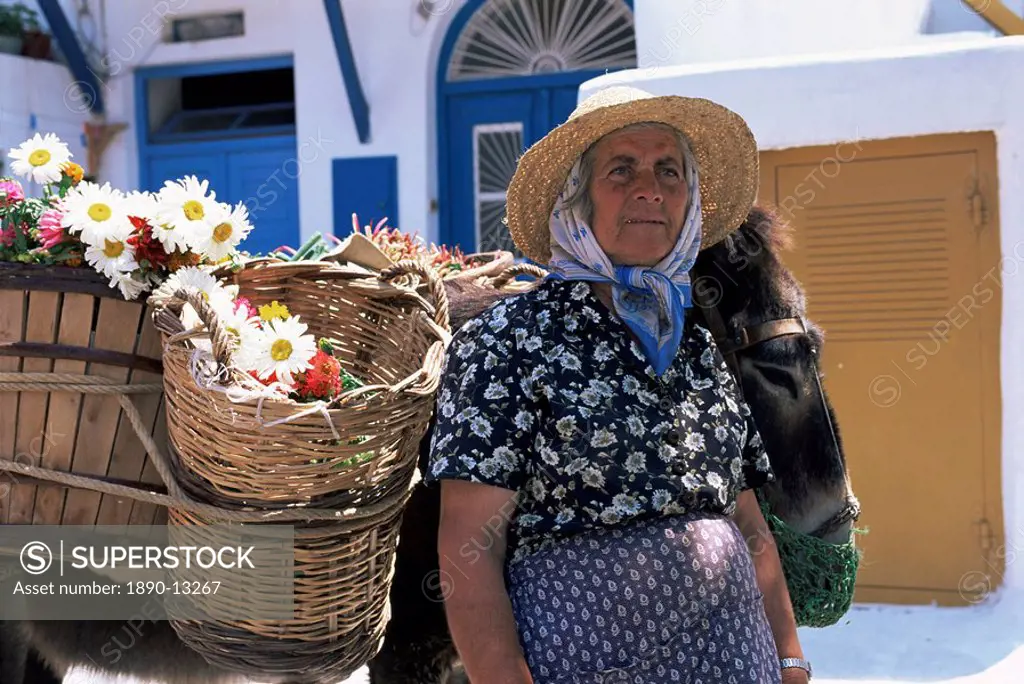 Old woman, Hora, Mykonos, Cyclades, Greece, Europe