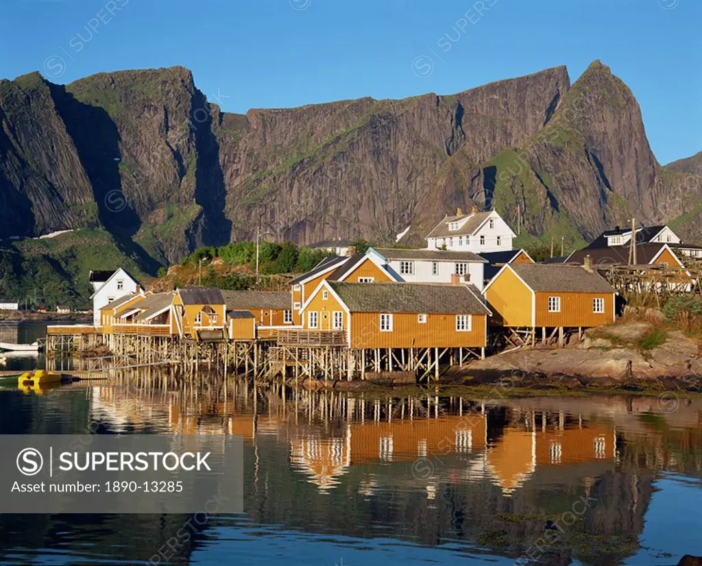 Fishing village on Sakrisoya Island, Moskenesoya, Lofoten Islands, Nordland, Norway, Scandinavia, Europe