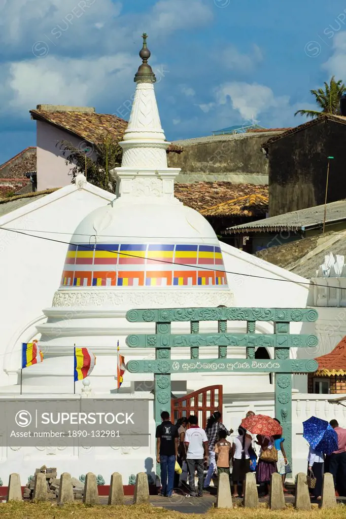 Shri Sudarmalaya Buddhist Temple inside the old Dutch Fort, well known for its colonial architecture, UNESCO World Heritage Site, Galle, Sri Lanka, As...