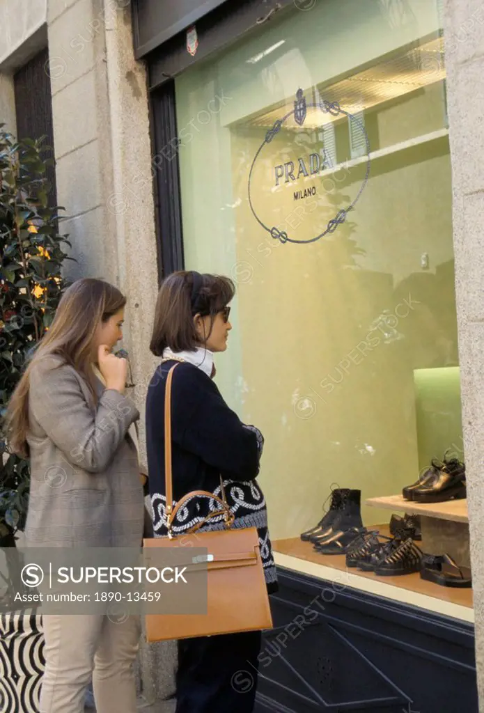 Window shopping, Prada, Via della Spiga, fashion quarter, Milan, Lombardy, Italy, Europe