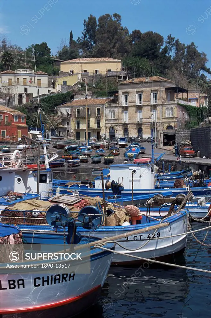 Fishing village of Santa Maria la Scala, Sicily, Italy, Mediterranean, Europe