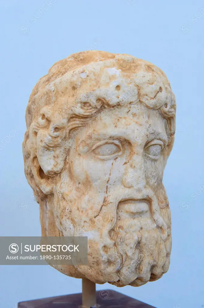 Head of a statue, Archaeological Museum, Delos, UNESCO World Heritage Site, Cyclades Islands, Greek Islands, Greece, Europe