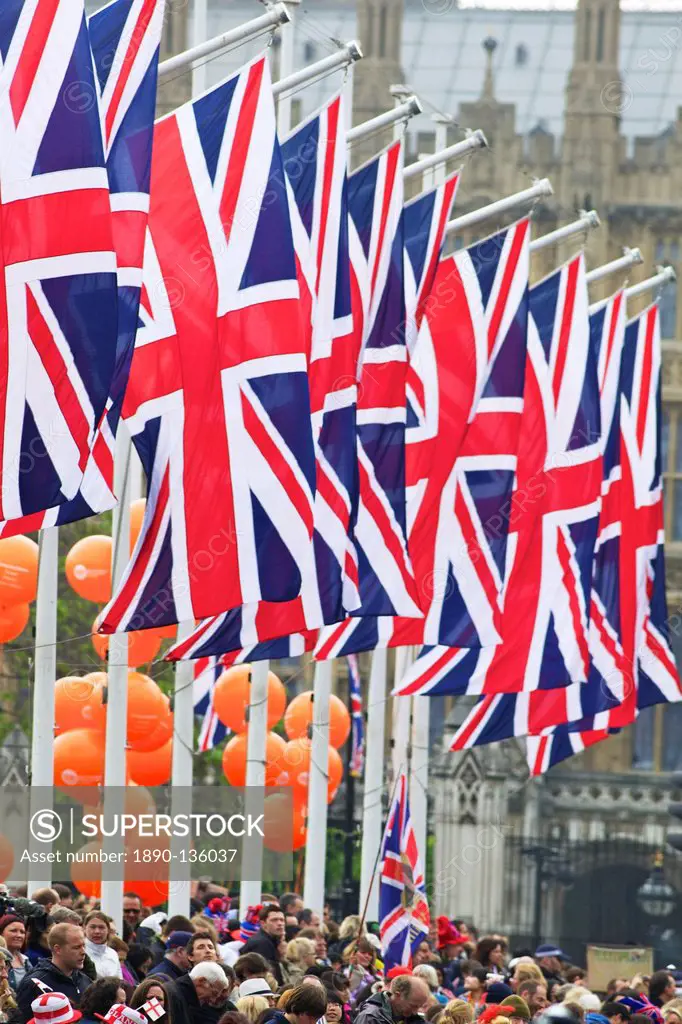 Union flags and spectators outside Houses of Parliament, during the marriage of Prince William to Kate Middleton, 29th April 2011, London, England, Un...