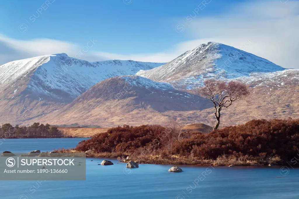 Snow covered mountains around Lochan na h_Achlaise, just by the A82, lower Rannoch Moor, Argyll and Bute, Highlands, Scotland, United Kingdom, Europe
