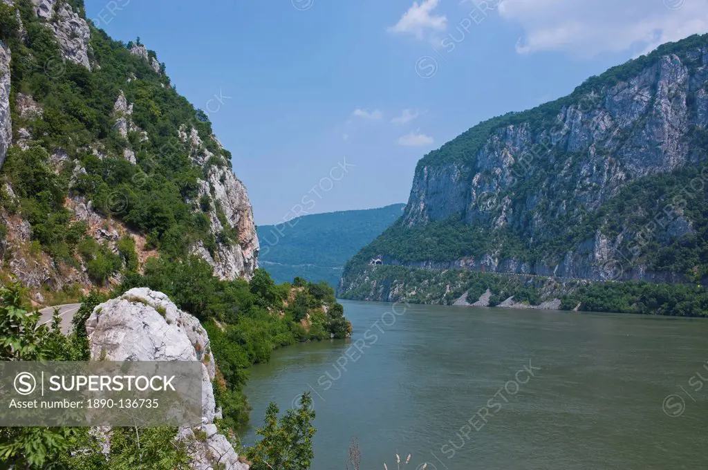 Portille de Fier Iron gate, River Danube, Danube Valley, Romania, Europe