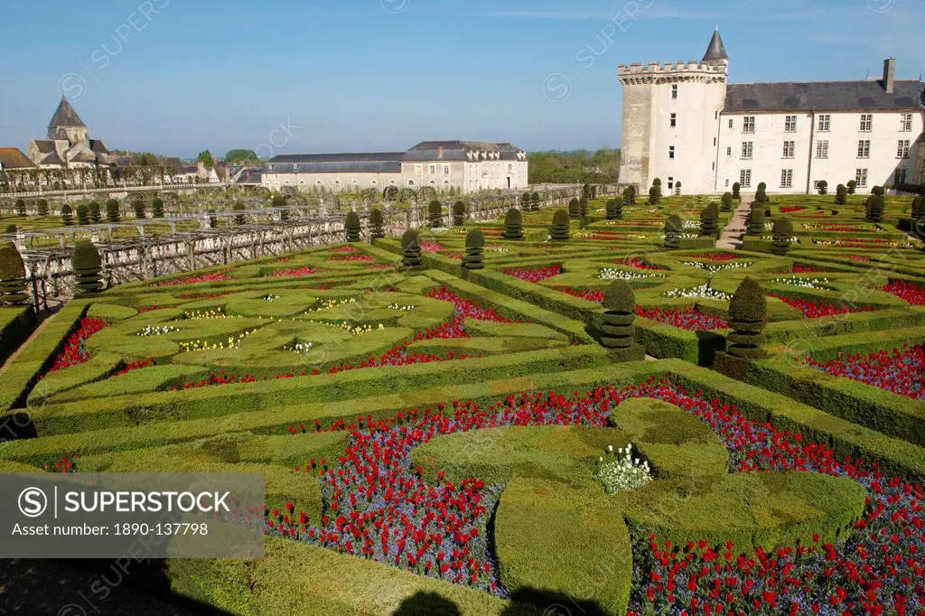 Chateau de Villandry and garden, UNESCO World Heritage Site, Loire Valley, Indre et Loire, France, Europe