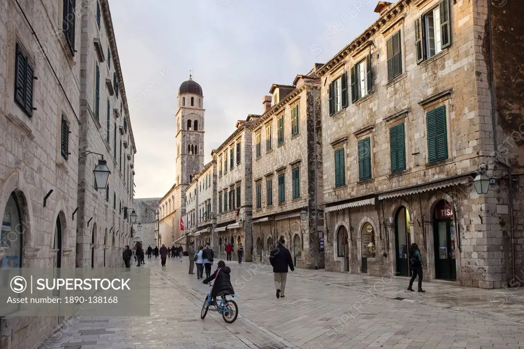 Stradun street, Old Town, UNESCO World Heritage Site, Dubrovnik, Croatia, Europe