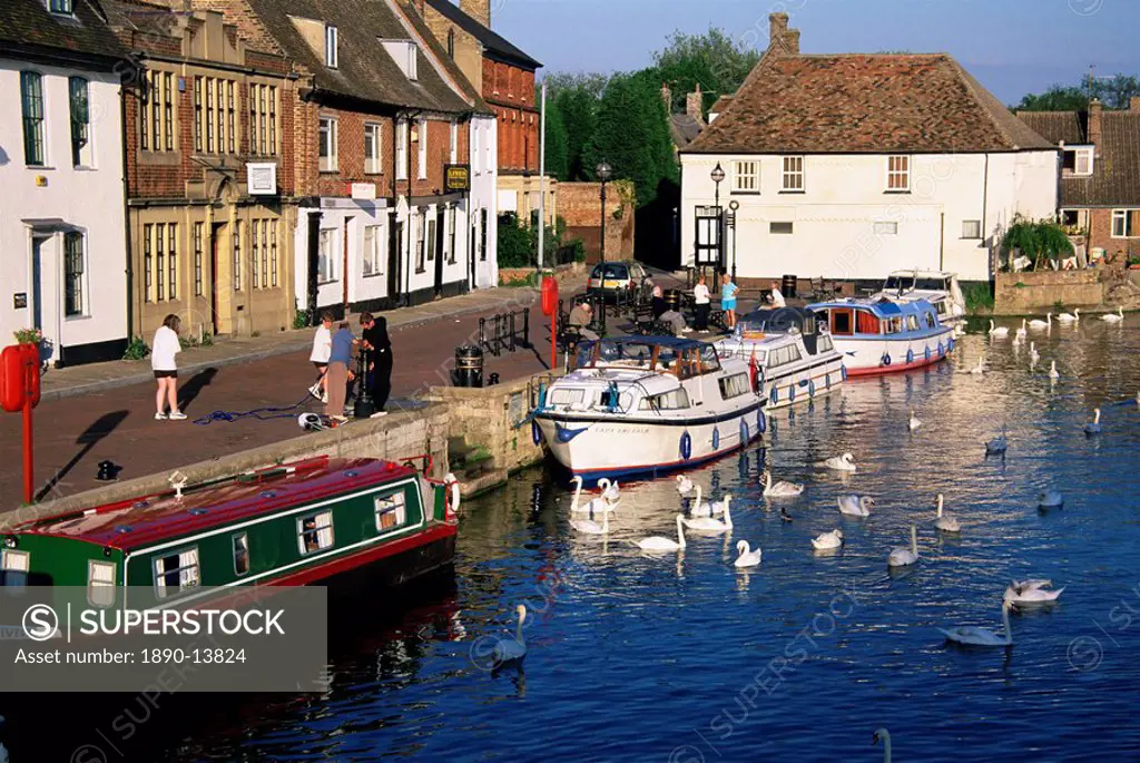 The Quay, on the Great Ouse River, St. Ives, Cambridgeshire, England, United Kingdom, Europe