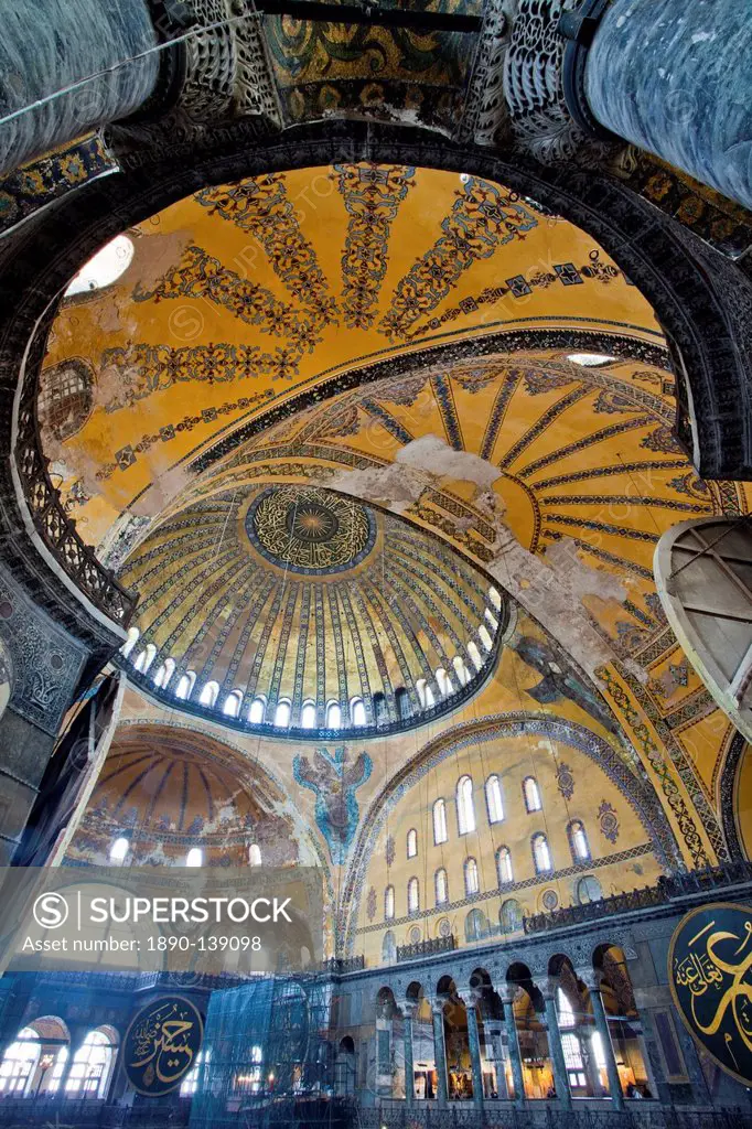 Byzantine architecture of Aya Sofya Hagia Sophia, constructed as a church in the 6th century by Emperor Justinian, a mosque for years, now a museum, U...