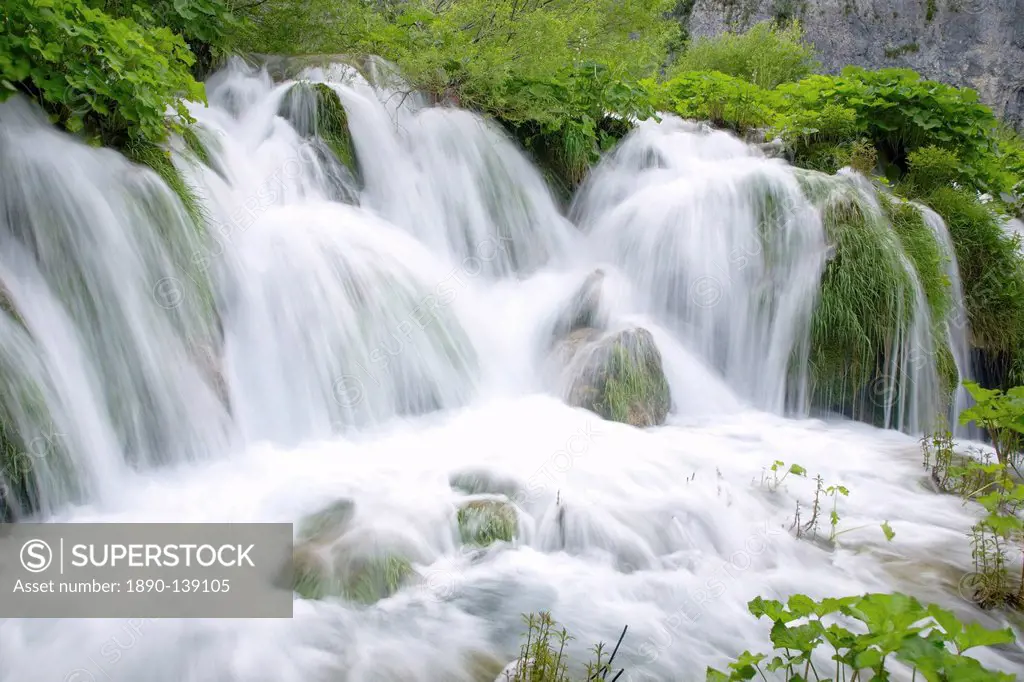 Foaming cascades, Plitvice Lakes National Park Plitvicka Jezera, UNESCO World Heritage Site, Lika_Senj County, Croatia, Europe