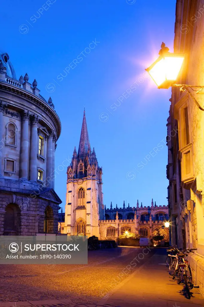 Radcliffe Camera, Church of St. Mary the Virgin, Brasenose Lane in evening light, Oxford, Oxfordshire, England, United Kingdom, Europe