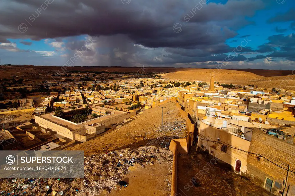 View over the Mozabit town of Beni Isguen, UNESCO World Heritage Site, M´Zab Valley, Algeria, North Africa, Africa
