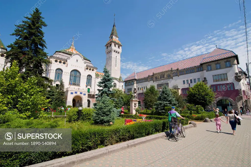 County Council Buidling, Targu Mures Neumarkt, Transylvania, Romania, Europe