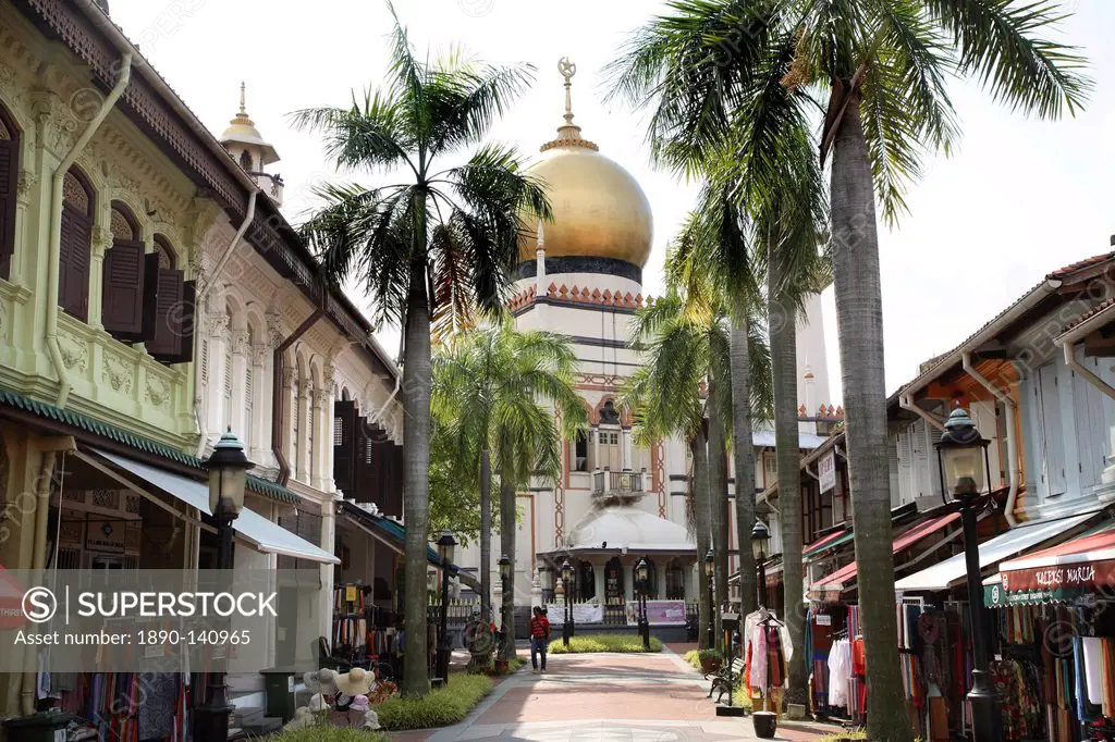 The Sultan Mosque built in 1826, Kampong Glam, Singapore, Southeast Asia, Asia