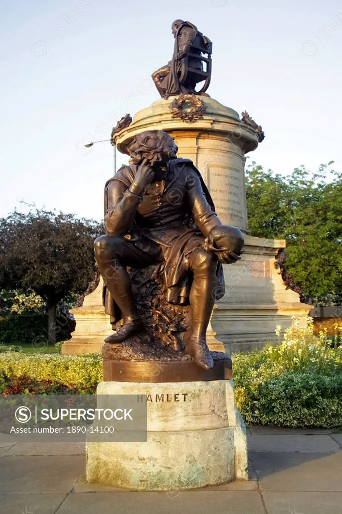 Statue of Hamlet with statue of Ronald Gower behind, Stratford_upon_Avon, Warwickshire, Midlands, England, United Kingdom, Europe