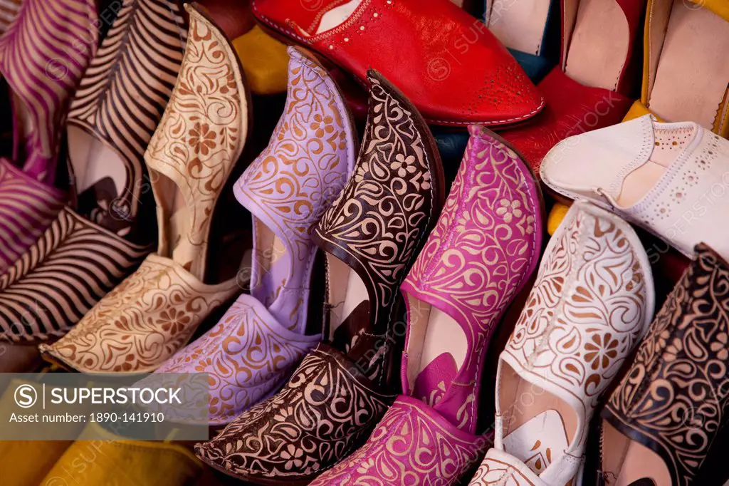 Colourful slippers, Marrakesh, Morocco, North Africa, Africa