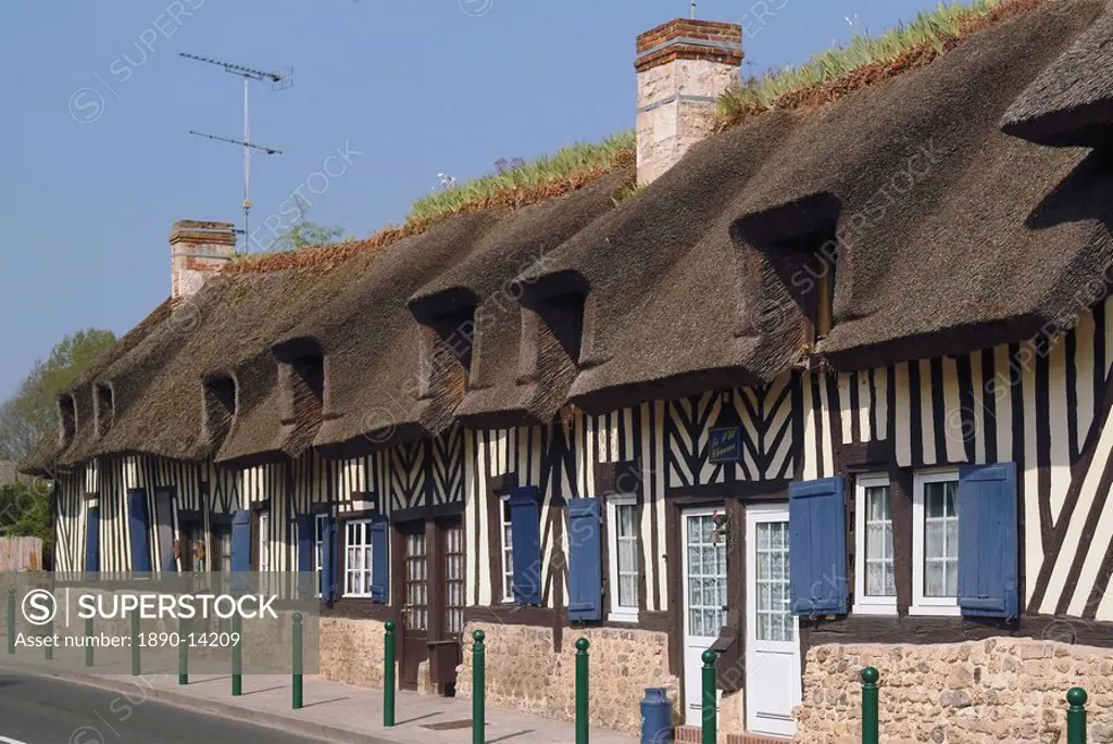 Row of half timbered cottages, village of Tourgeville, near Deauville, Calvados, Normandy, France, Europe