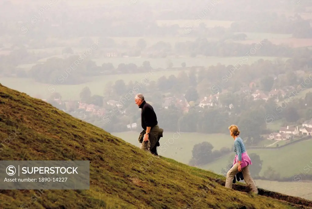 Couple walking, British Camp, Hereford Beacon, Malvern Hills, Herefordshire, Midlands, England, United Kingdom, Europe