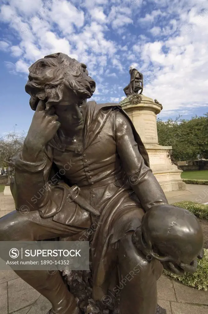 Statue of Hamlet with William Shakespeare behind, Stratford upon Avon, Warwickshire, England, United Kingdom, Europe