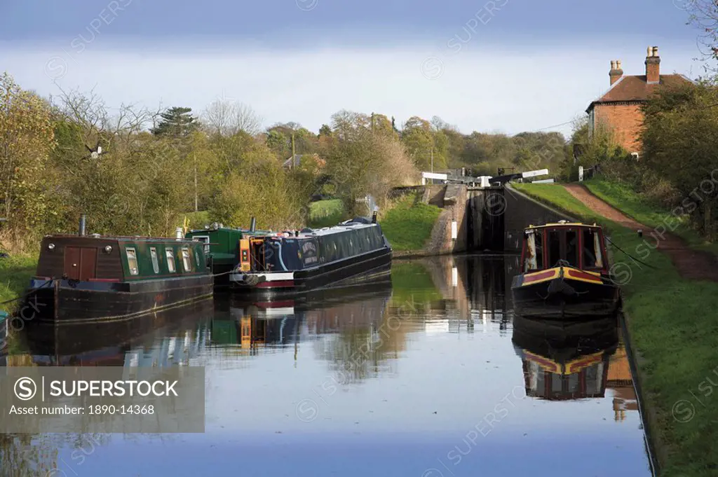 Top lock, the Tardebigge flight of locks, Worcester and Birmingham canal, Tardebigge, Worcestershire, England, United Kingdom, Europe