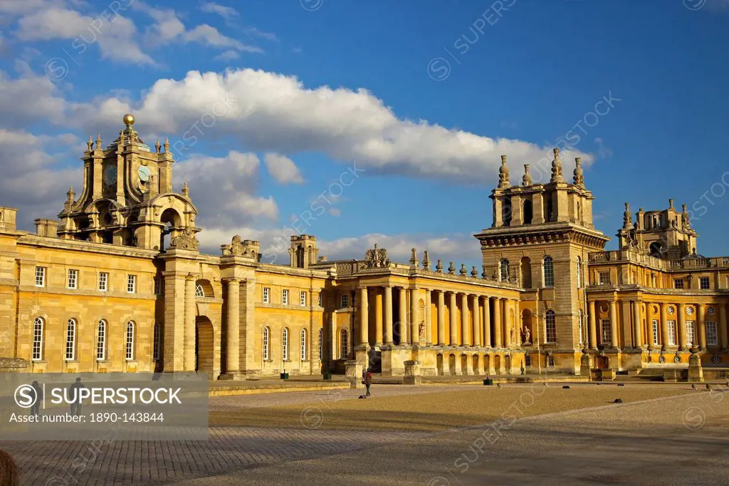 Great Court of Blenheim Palace, UNESCO World Heritage Site, Woodstock, Oxfordshire, England, United Kingdom, Europe