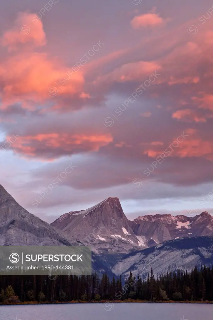 Red clouds at sunrise at Upper Kananaskis Lake, Peter Lougheed Provincial Park, Kananaskis Country, Alberta, Canada, North America