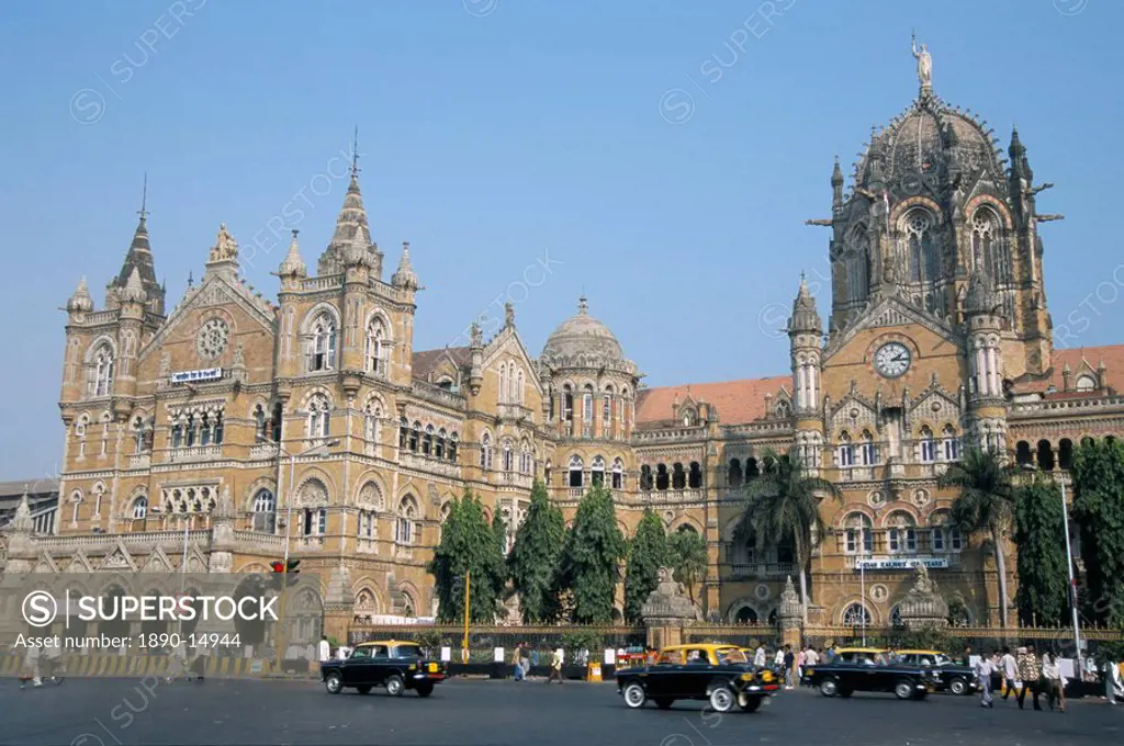 Chhatrapati Shivaji Terminus Chattrapati Shivaji Terminus Victoria Railway Terminus railway station, UNESCO World Heritage Site, Mumbai Bombay, India,...