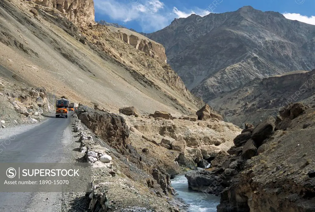 Srinagar_Leh road in Yapola Gorge, from Lamayuru down to Indus Valley, Ladakh, India, Asia