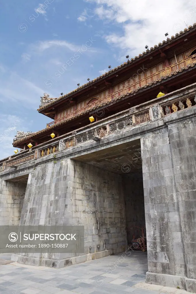 Entrance to the Imperial Citadel, Hue, UNESCO World Heritage Site, Vietnam, Indochina, Southeast Asia, Asia