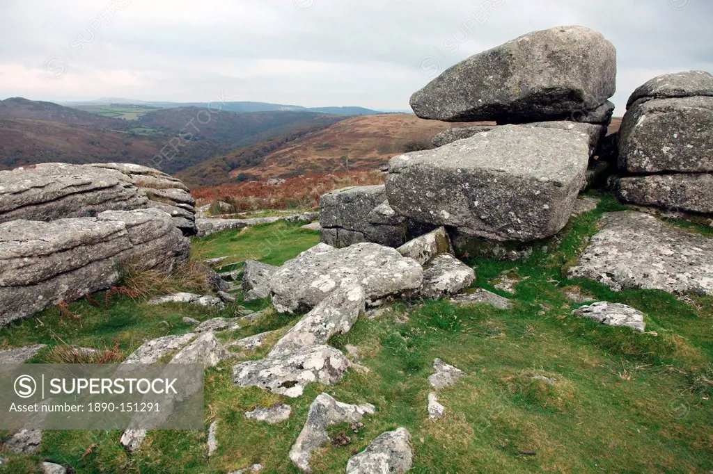 Granite boulders on a Tor near Hexworthy overlooking the Dart valley, Dartmoor National Park, Devon, England, United Kingdom, Europe