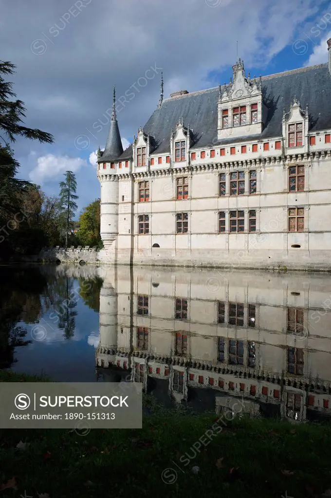 The Chateau, Azay le Rideau, UNESCO World Heritage Site, Indre_et_Loire, Touraine, Loire Valley, France, Europe