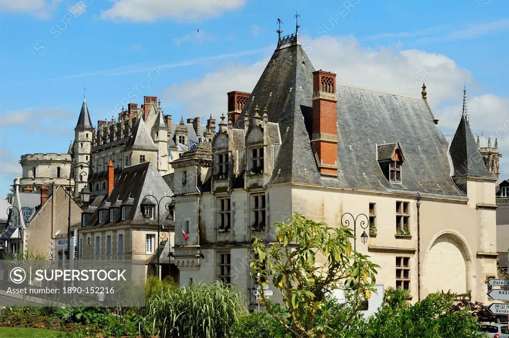 Chateau d´Amboise and town buildings, Amboise, UNESCO World Heritage Site, Indre_et_Loire, Loire Valley, Centre, France, Europe