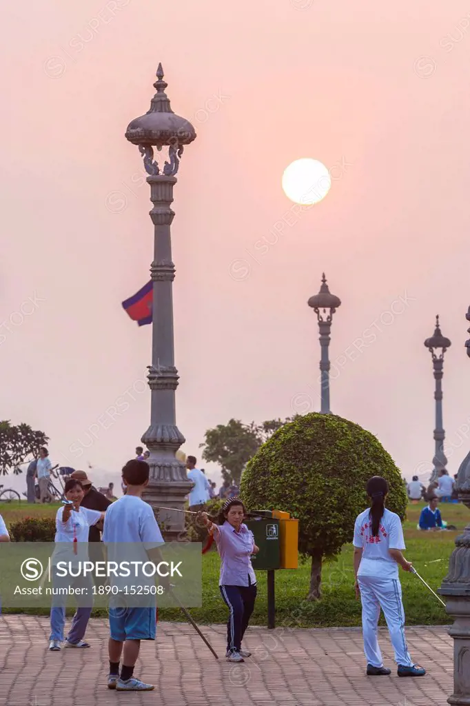 People doing morning exercises in the park, Phnom Penh, Cambodia, Indochina, Southeast Asia, Asia