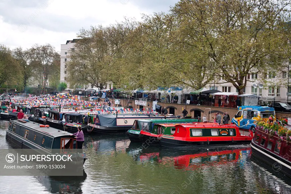 Houseboats on the Grand Union Canal, Little Venice, Maida Vale, London, England, United Kingdom, Europe
