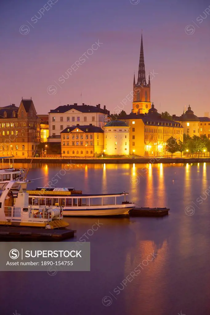 City skyline from City Hall at dusk, Kungsholmen, Stockholm, Sweden, Scandinavia, Europe