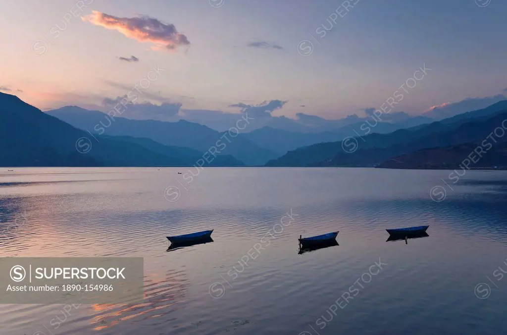 Phewa Tal Lake, Pokhara, Western Hills, Nepal, Himalayas, Asia