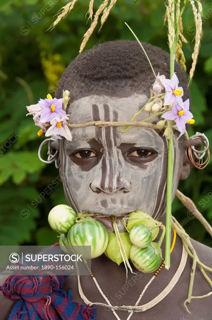 Surma child with body paintings, Tulgit, Omo River Valley, Ethiopia, Africa