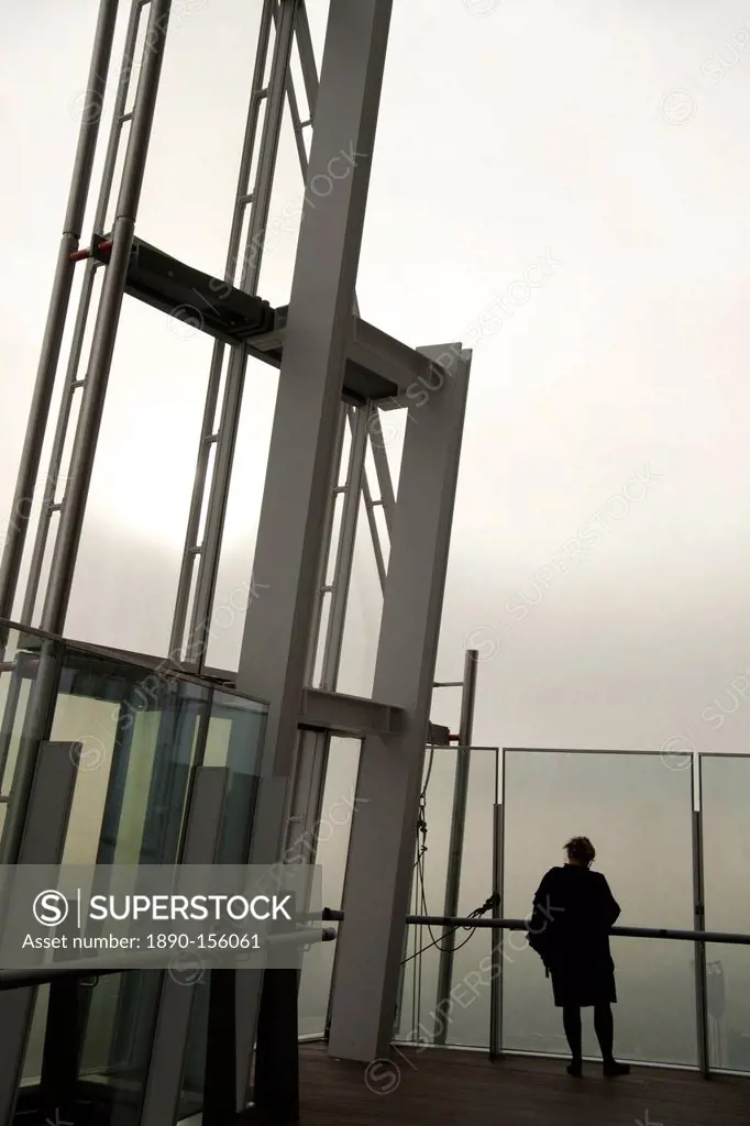 Viewing gallery on the 72nd floor of the Shard, London Bridge, London, England, United Kingdom, Europe