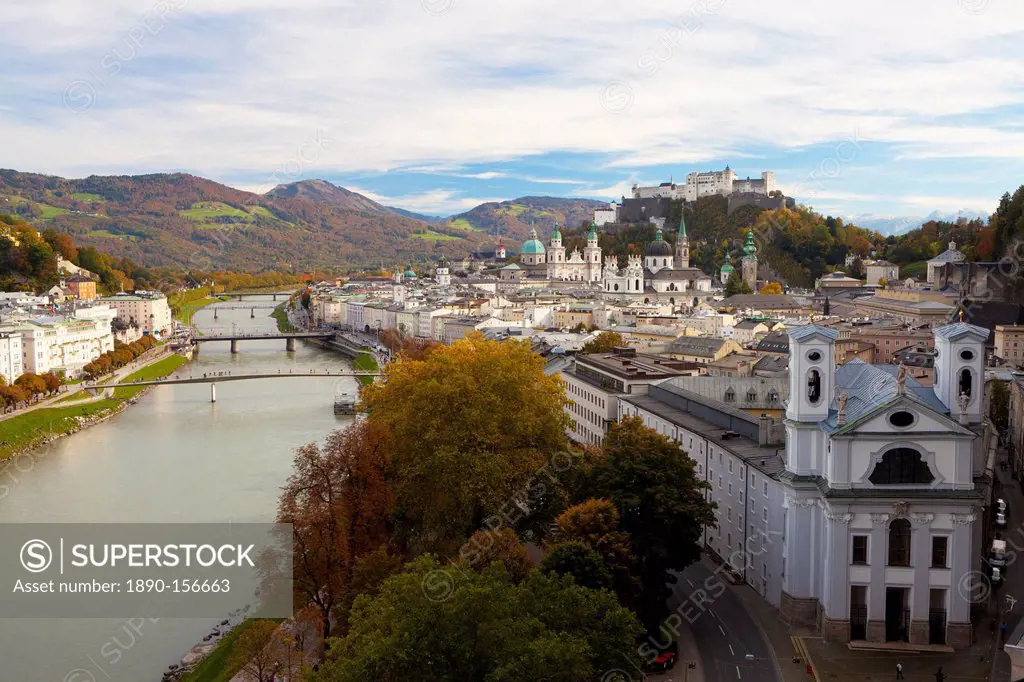Overview of Salzburg in autumn, Salzburg, Austria, Europe