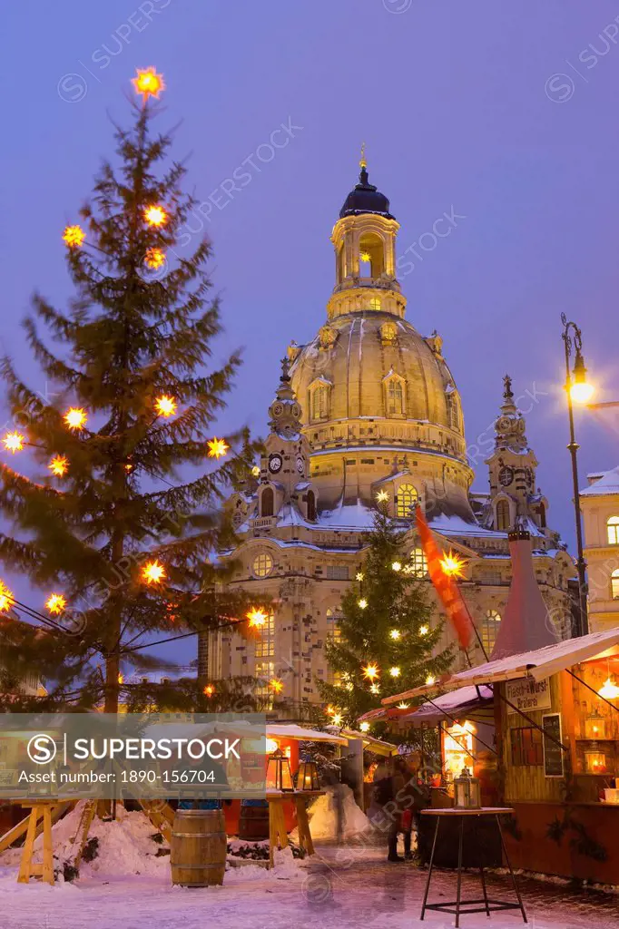 Christmas Market in the Neumarkt with the Frauenkirche (Church) in the background, Dresden, Saxony, Germany, Europe