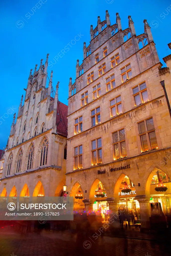 Historic Town Hall on Prinzipalmarkt at Christmas, Munster, North Rhine-Westphalia, Germany, Europe